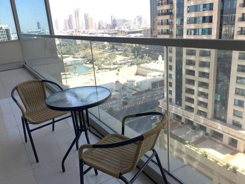 Espace Holiday Homes - Ocean Heights 14 Дубай Екстериор снимка